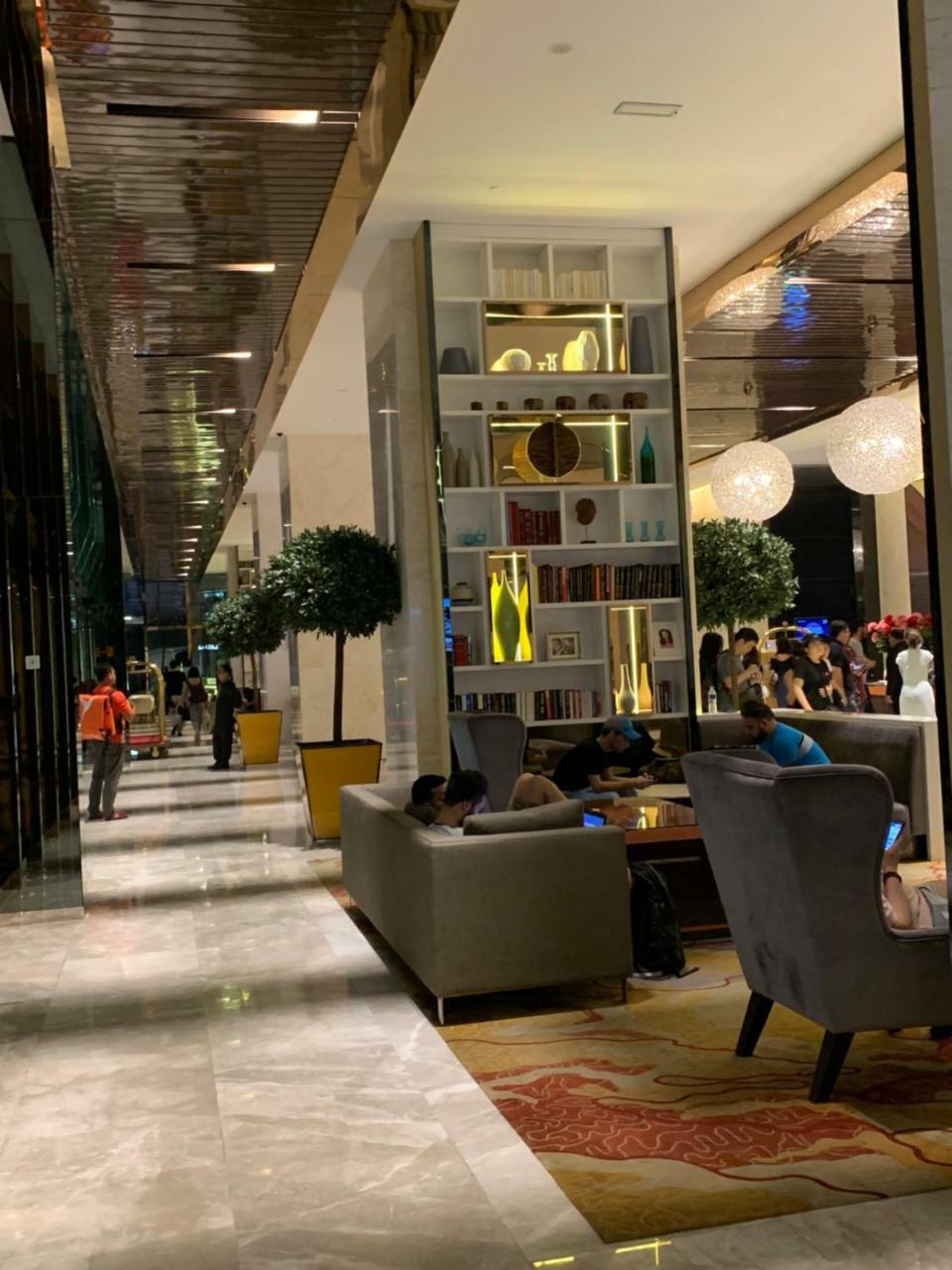 Queens Service Suites At Platinum Klcc Kuala Lumpur Eksteriør billede