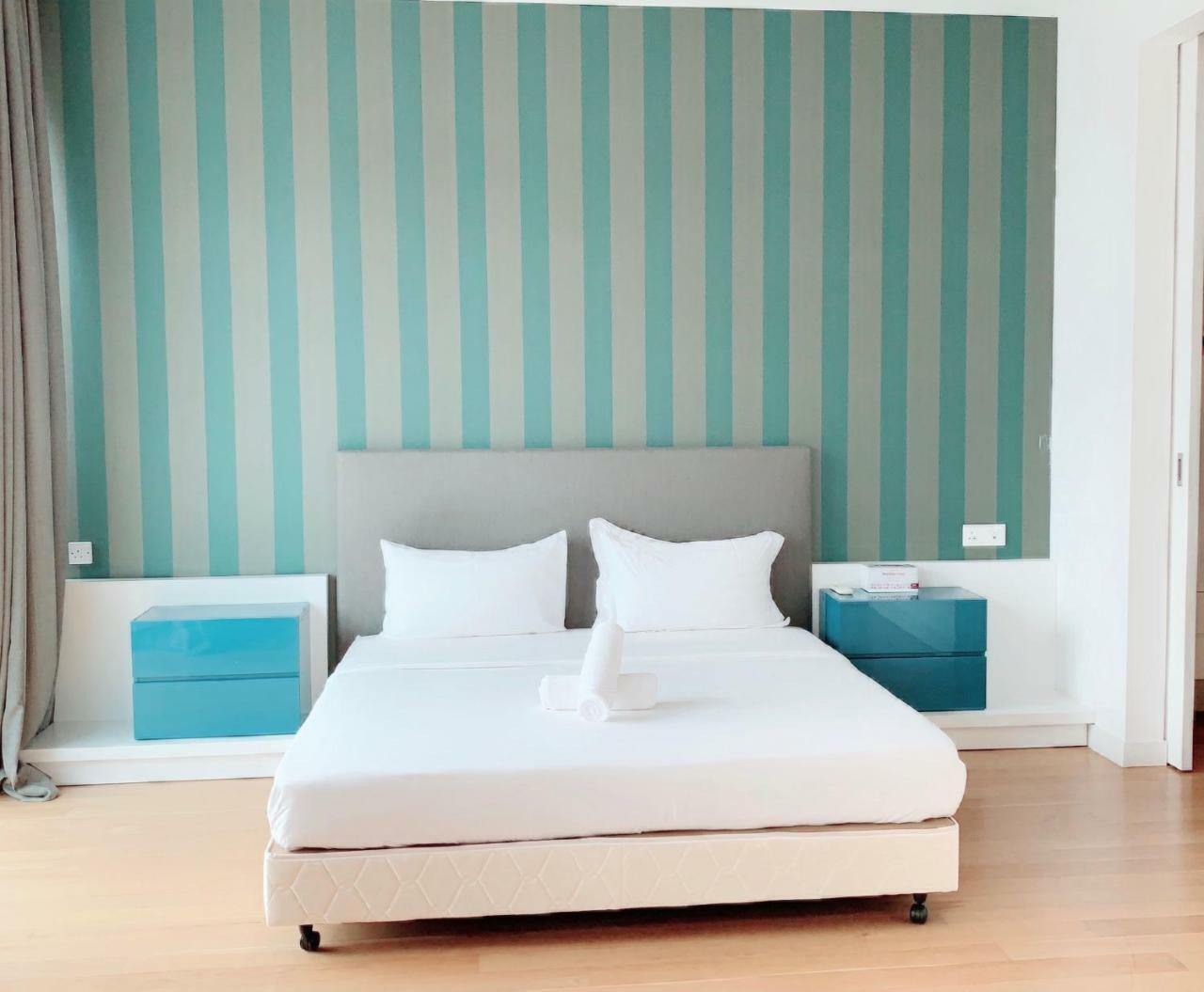 Queens Service Suites At Platinum Klcc Kuala Lumpur Eksteriør billede