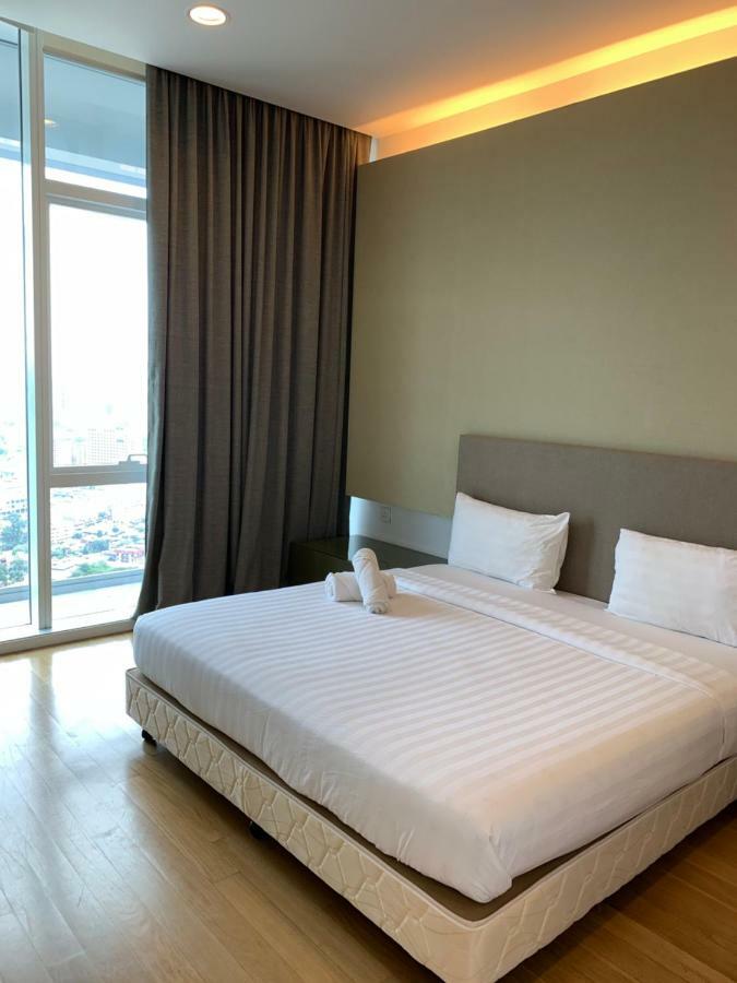 Queens Service Suites At Platinum Klcc Kuala Lumpur Eksteriør billede